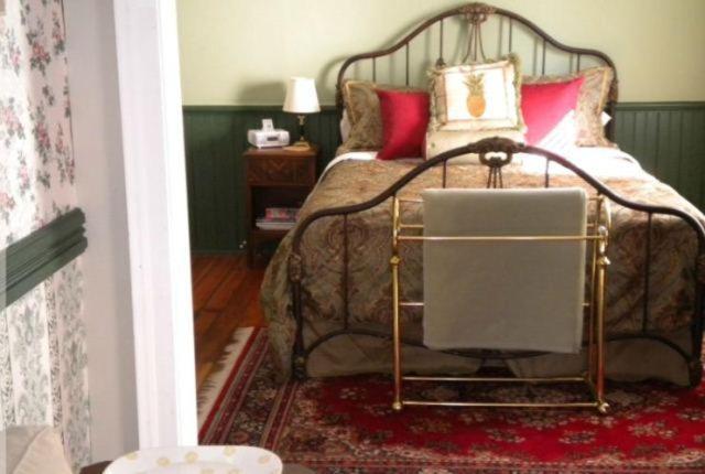 The Stirling House Waterfront Inn غرينبورت المظهر الخارجي الصورة